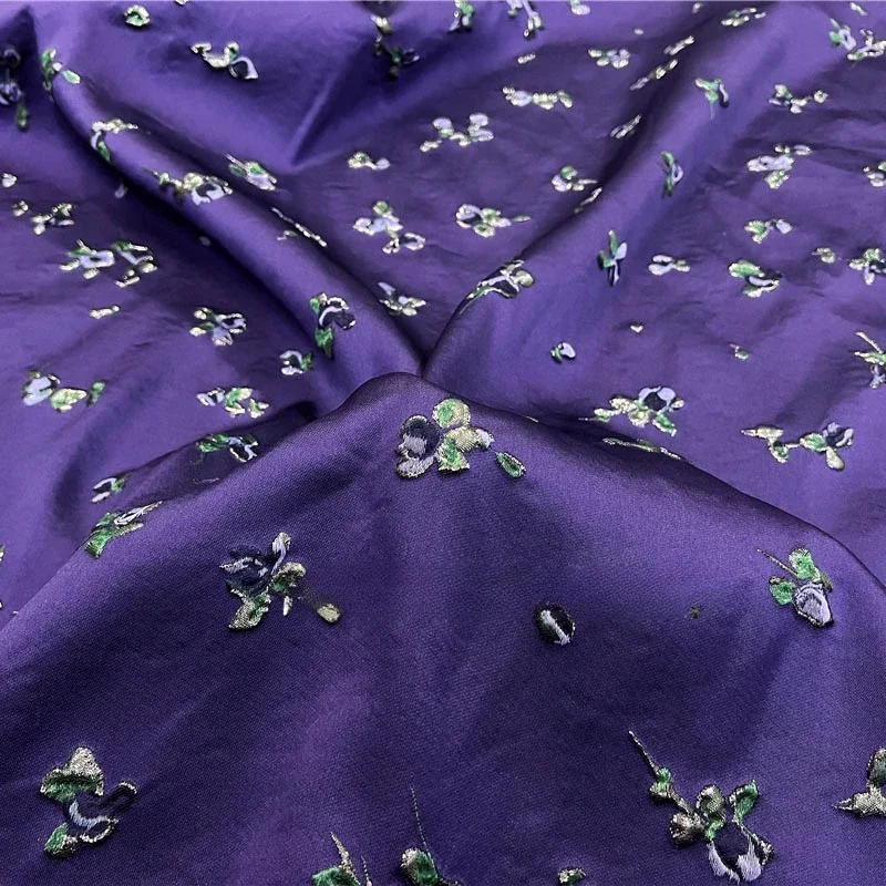 Элегантная золотая нить, 3D-ти – обзор и цена Sewing Thread In Textile